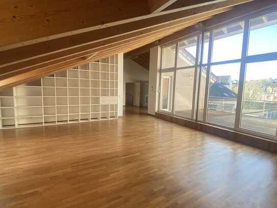 Wunderschöne Dachgeschosswohnung in gehobener Ausstattung im Zentrum von Eppelborn
