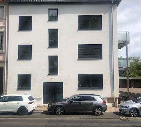 Neuwertige 2-Raum-Wohnung mit Balkon in Moenchengladbach