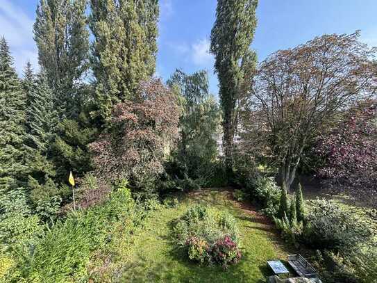 3,5-Raum-Wohnung mit Balkon und Einbauküche