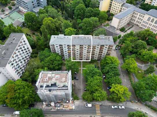 Stilvolle 2 ZI. Residenz in Charlottenburg inkl. Südwest-Balkon und idyllischem Blick ins Grüne