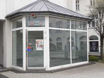 Ladenlokal auf dem Rathausplatz zu verkaufen