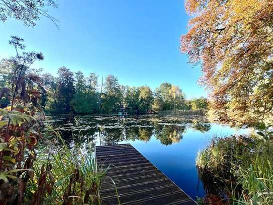 LEHNITZSEE-IMMOBILIEN: Ferienhaus direkt am Wasser