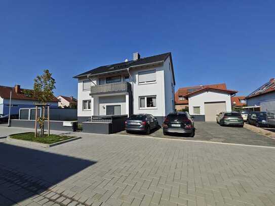 Provisionsfrei! 3 Familien-Haus + HALLE in Münster-Altheim