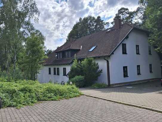 Stilvolle 4-Raum-Terrassenwohnung mit gehobener Innenausstattung in Forchheim