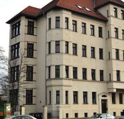 ++ 1-Raum-Wohnung mit Balkon sucht Dich ++ Uni- + Klinik-Nähe