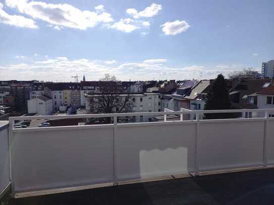 sanierte Penthouse Wohnung in der Herzogstr. in Düsseldorf - mit Balko/Terrasse