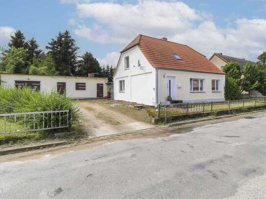 EFH in ruhiger und naturnaher Lage inkl. Garage und Werkstatt