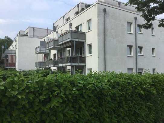 Düsseldorf - Lierenfeld, Gemütliche 3-Zimmerwohnung mit offenem Kochbereich, Balkon und Stellplatz