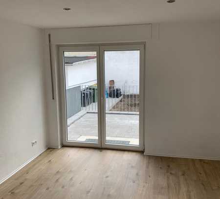 Helle 2-Zimmerwohnung mit Terrasse