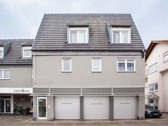 Helle und freundliche 3-Zimmer-Wohnung mit Loggia und Garage