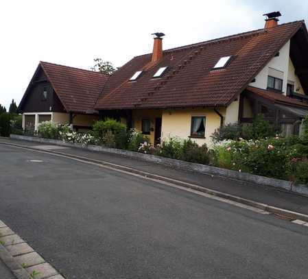 von Privat, Tolles großes Haus in ruhiger Lage