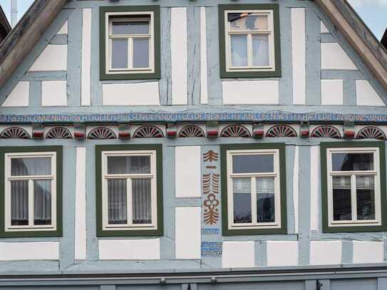 Denkmalgeschütztes Wohn- und Geschäftshaus von 1660 mitten in Detmold