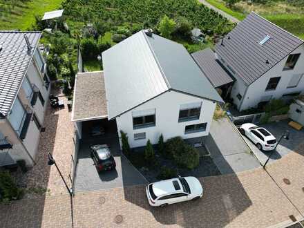 Edel und geschmackvoll abgestimmtes Architektenwohnhaus