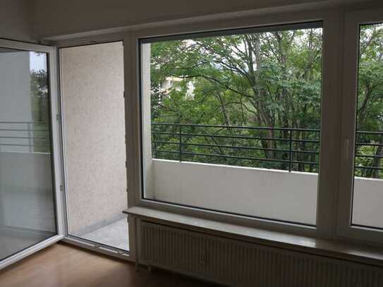 Schöne 1-Zi-Wohnung in Heidelberg-Handschuhsheim mit Balkon