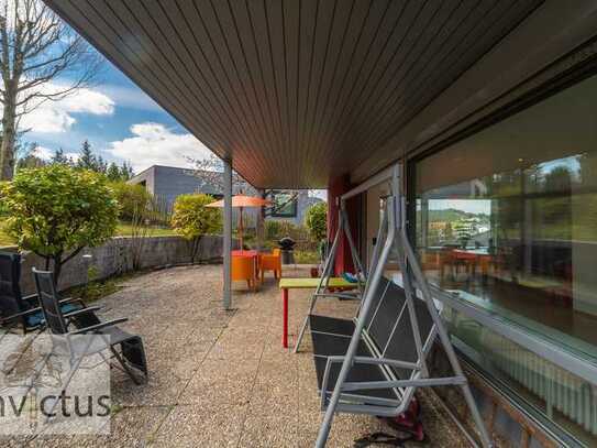 Einfamilienhaus mit Einliegerwohnung und Burgblick