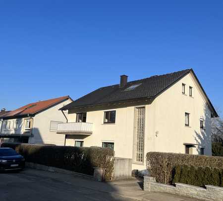 Ansprechende 49 qm DG-Wohnung mit Einbauküche in Villingen-Schwenningen