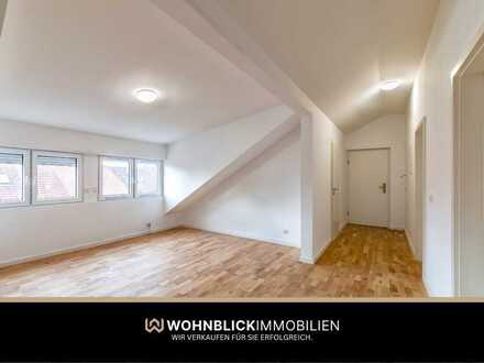 **Bezugsfreie, renovierte 3-Zimmer DG Wohnung**