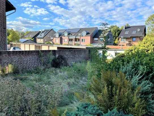 719 m² Baugrundstück für ein 6-Familienhaus in LOBBERICH