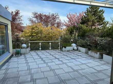 Freistehendes Einfamilienhaus mit großzügigem Garten und SW-Terrasse