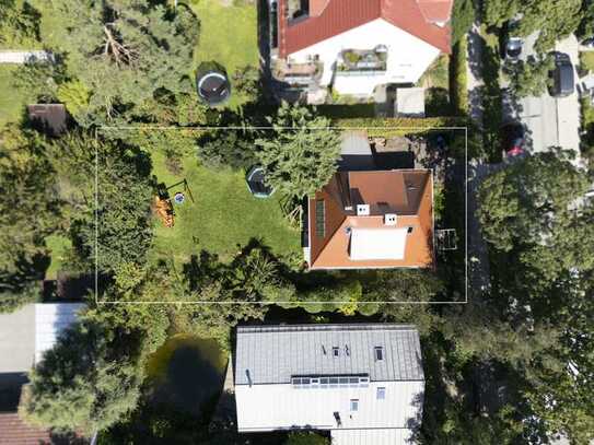 Wunderschöne Liegenschaft mit traumhaften Garten in ruhiger Lage von Laim