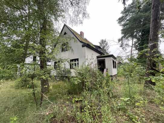 Sanierungsbedürftiges Einfamilienhaus mit viel Potenzial in bester Lage