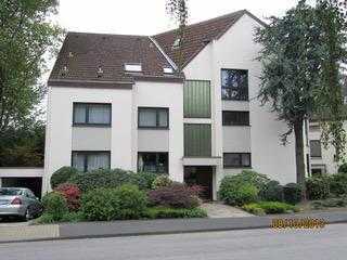 Schicke und außergewöhnlliche 2-Raumwohnung mit Balkon u. Garage in ruhiger und grüner Lage