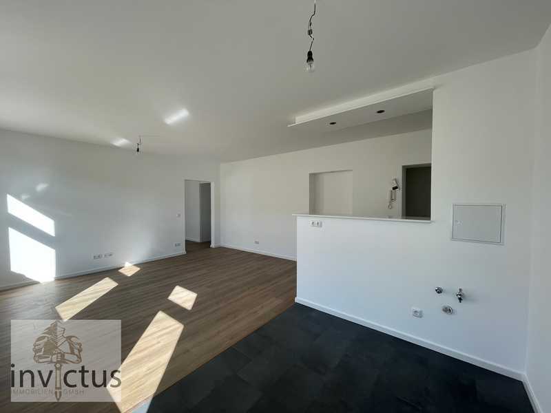                                                               Eine Whg. zum Verlieben und zum Vergessen&hellip;, 4 Zim., 115 m&sup2;, 2 B&auml;der &amp; eigener G&hellip;                                                       in Altstadt (Landshut)