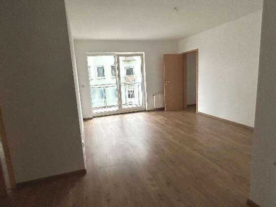 Ansprechende 3-Zimmer-Wohnung mit gr. Balkon in Magdeburg/Sudenburg