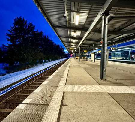 Einfamilienhaus mit 4 Zimmern in Top Lage von Biesdorf Süd! 2 Min zur U Bahn!