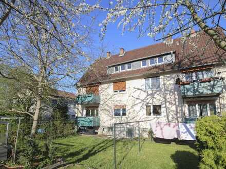 Dachgeschosswohnung mit 7 Zimmern und eigenem Gartenanteil in attraktiver Lage