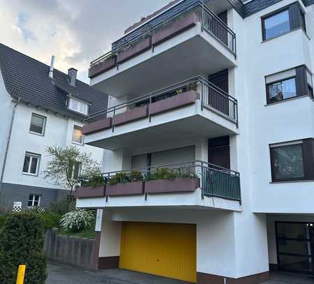Helle und gepflegte 2-Zimmer-Wohnung mit Balkon in Siegen-Kaisergarten – Ab 1. Juni verfügbar