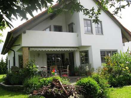 ``PREISSENKUNG``160 m² Wohnhaus mit 270 m² Gewerbeeinheit auf 2356 m² Grund in Denkendorf