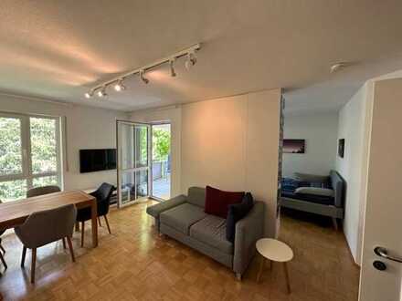 Ruhige und helle 1-2 Zimmer-Wohnung mit Balkon und guter Verkehrsanbindung im Münchner Süden