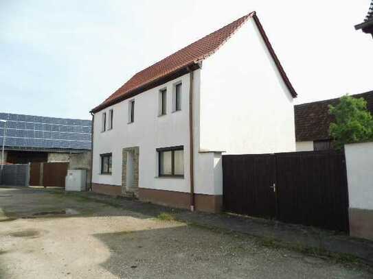 Geräumiges Wohnhaus in 06528 Hohlstedt zu verkaufen
