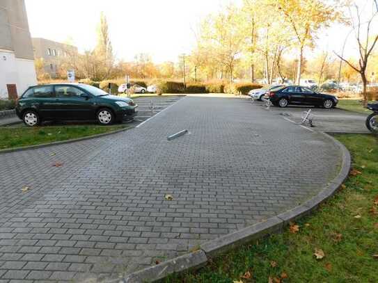 Offener Stellplatz im Freien in Prenzlauer Berg neu zu vermieten