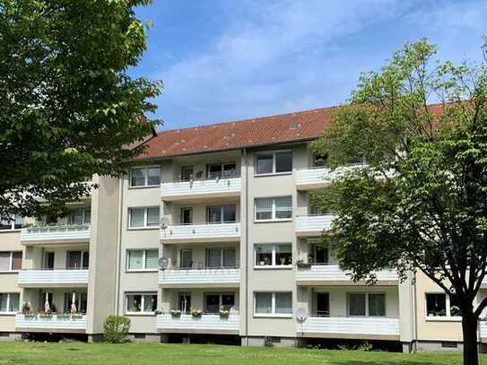 3 Zimmer Wohnung mit Balkon