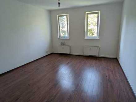 2,5-Zimmer-Wohnung mit Einbauküche in Berlin Adlershof
