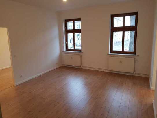 Attraktive und vollständig renovierte 2-Zimmer-Hochparterre-Wohnung in Mittenwalde