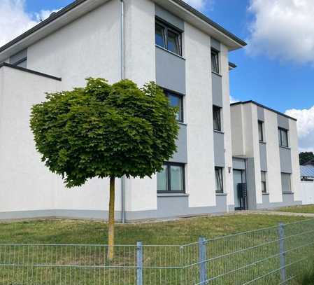 Große 3-Zimmer-Wohnung mit Terrasse im schönem Wohngebiet