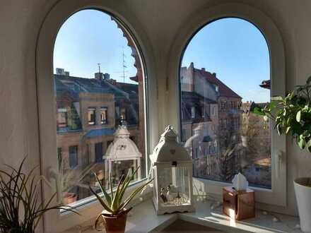 Sonnige 3-Zimmer-Dachgeschoss-Wohnung - Nähe Stadtpark - U-Bahn - ruhige Seitenstraße