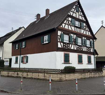 Historisches Fachwerk-Juwel in Daxlanden