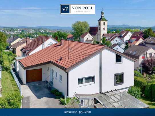 Geräumiges Zweifamilienhaus
in zentraler Innenstadtlage