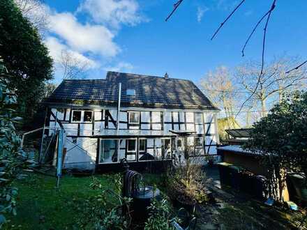 Fachwerkdoppelhaushälfte in ruhiger Lage von Reichshof-Brüchermühle