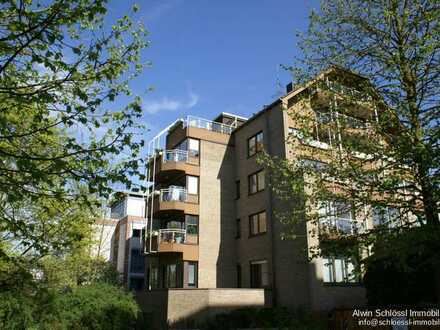 Lindenthal direkte Stadtwaldlage - 2 Zimmerwohnung mit 2 Balkonen und TG Stellplatz