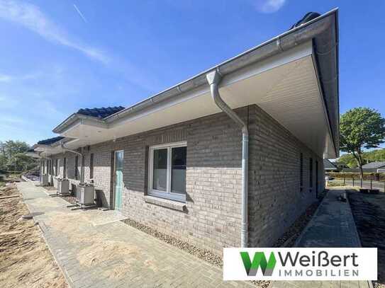 Neubau - KfW 40 Bungalow-RH inkl. PV & Carport: Förderfähig durch KfW-Kredit und provisionsfrei!