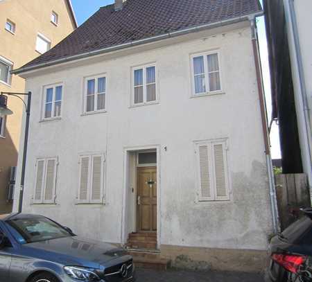 Städtisches Gebäude in zentraler Innenstadtlage