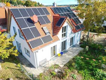 Herrliches Einfamilienhaus mit Einliegerwohnung, Photovoltaikanlage und Speicher in Obergriesbach!!!
