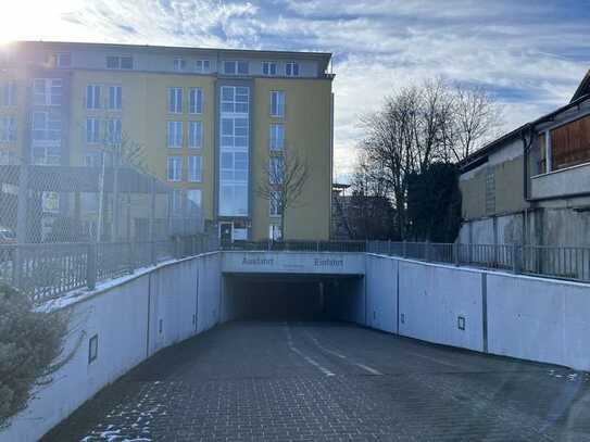 Über 6 Prozent Rendite - zentral gelegener TG-Stellplatz in Freiburg-Stühlinger