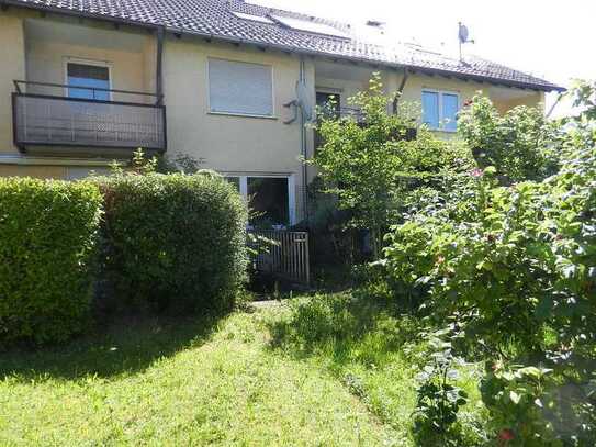 Reihnehaus mit kl. Garten und Garage in ruhiger Lage