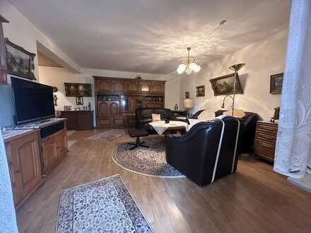 3 Zimmer Wohnung mit Balkon